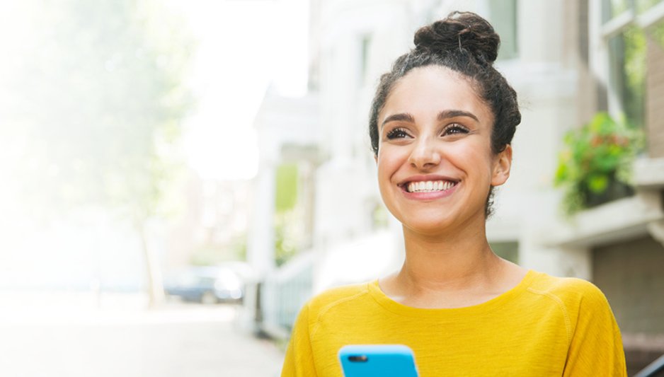 Ask Citizens on Twitter "Are you a current HSBC customer transitioning