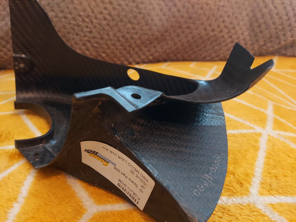artiF1ed's tweet photo. @AstonMartinF1 Win a genuine piece of @AstonMartinF1 team's heritage an #F1 brake cooling/airflow duct from the 2006 Midland F1 M16. To enter retweet using #artiF1edWIN and follow @artiF1ed! Comp closes Tuesday. Remember Follow &amp; retweet #artiF1edWIN https://t.co/hULJJHXluU #F12022 https://t.co/ANfCi8pXpZ