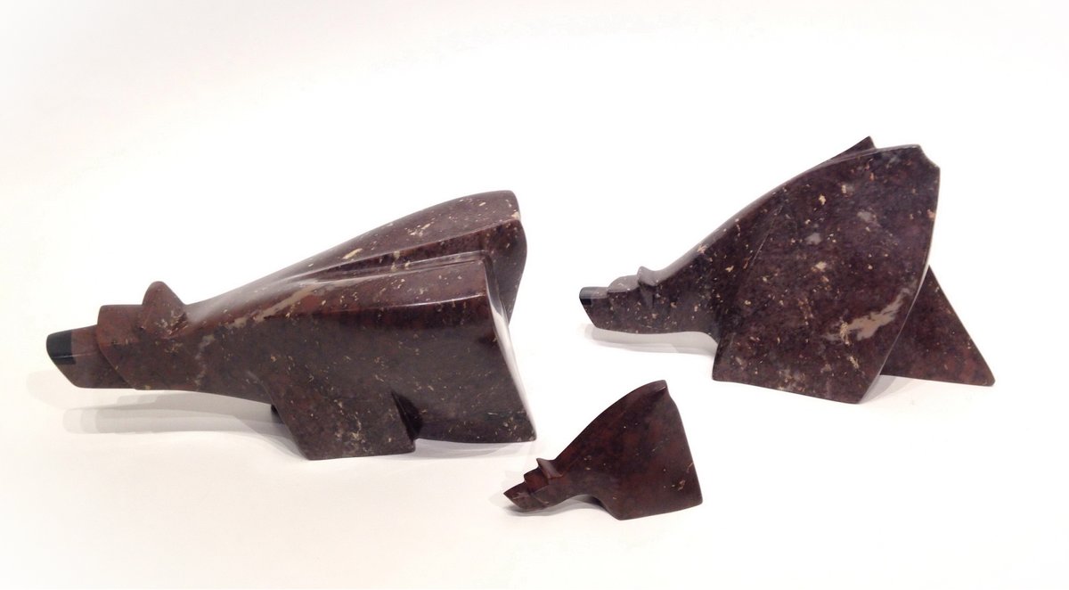 We are open all Family Day Long weekend!

Sat, Feb 19  10am - 5pm
Sun, Feb 20  12pm - 4pm
Mon, Feb 21  12pm - 3:30pm

'Family' by Pavel Barta, wonderstone and chlorite
theavenuegallery.com/artwork/family…

#yyj #yyjarts #oakbay #canadianart #contemporaryart #familydayweekend