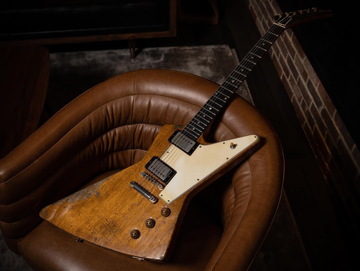 CustomGibson's tweet image. Welcome Home Big Ed! 

Big Ed is a stunning original 1958 Korina Explorer that we are thrilled to add to the Gibson Vault Collection. 

#gibson #vaultcollection