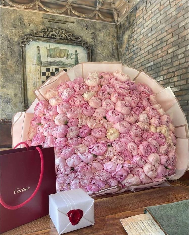 Cartier &amp; peonies