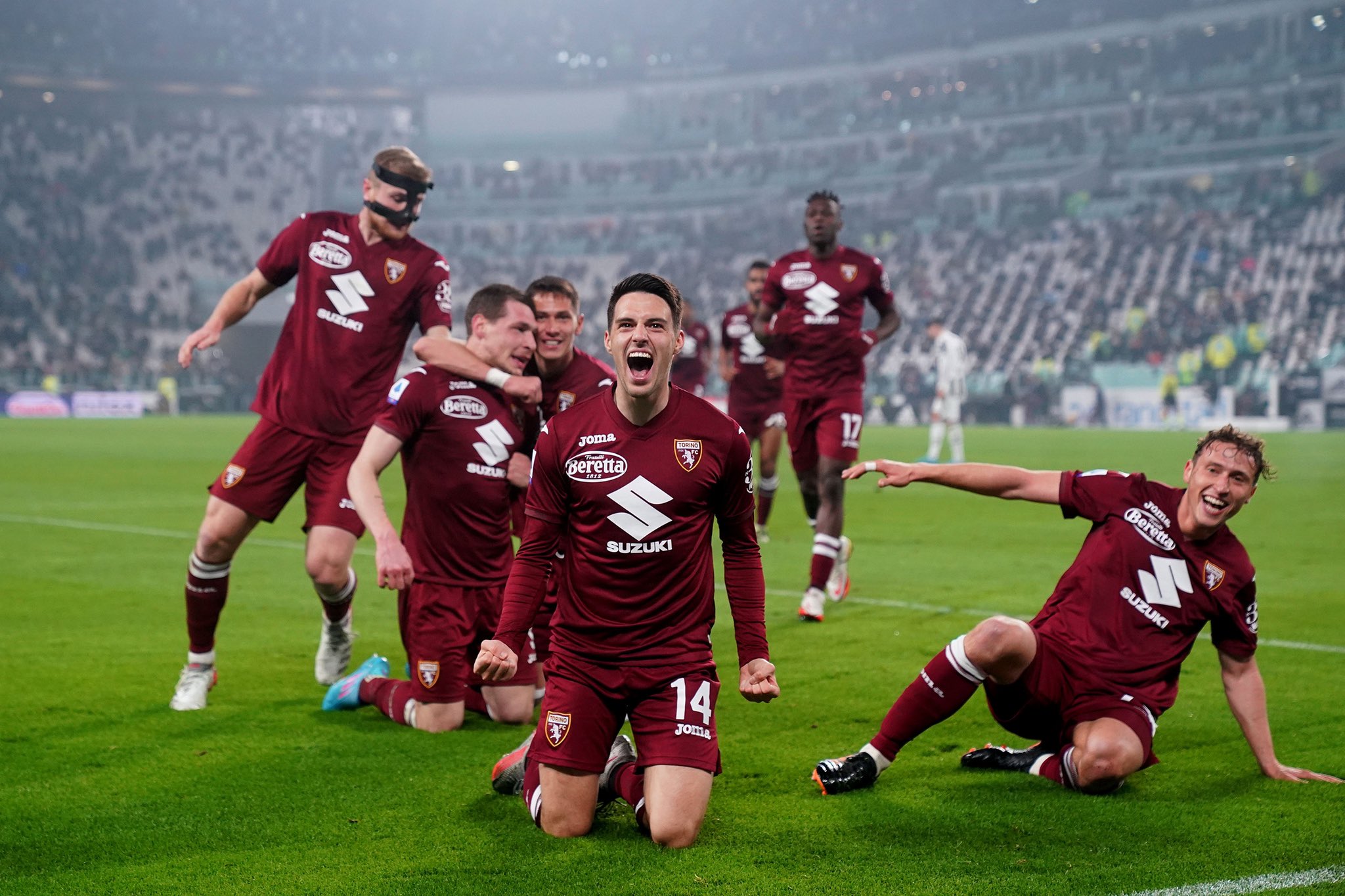 Torino Football Club on X: 2023/24: 𝐥𝐞𝐭'𝐬 𝐠𝐨 💪🐂 #SFT   / X