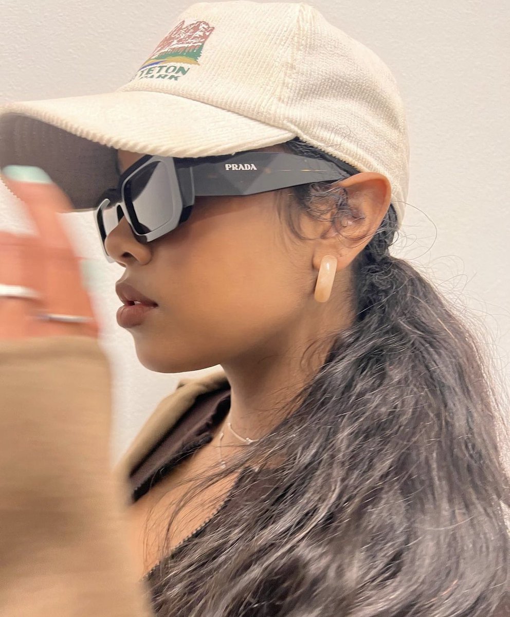 HERMusicx tweet picture