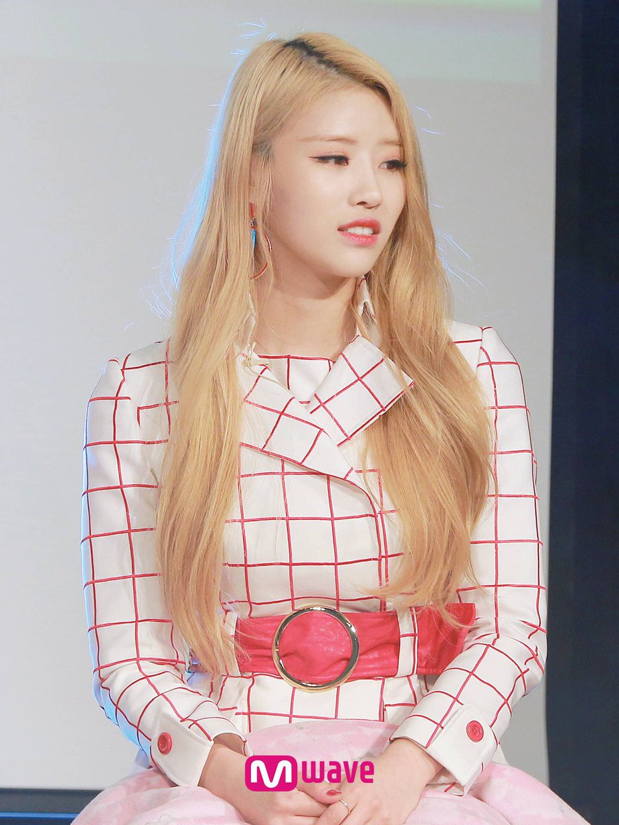 170320 Meet &amp; greet 
#러블리즈 #Lovelyz #이미주 #Mijoo #LeeMijoo