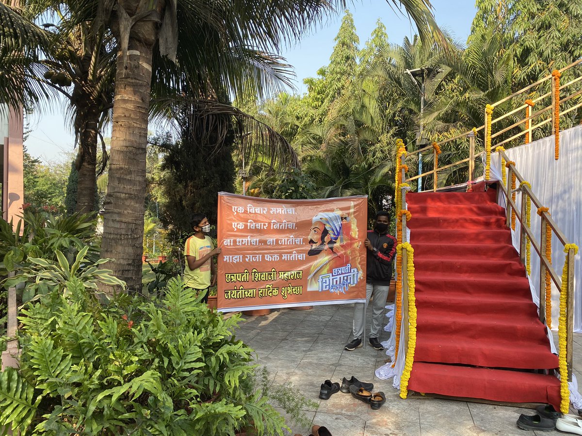 azamhub's tweet photo. Shivaji Jayanti with CEO Pune Cantonment board #shivajijayanti #shivajimaharajjayanti #ShivajiMaharaj #Chhatrapati Shivaji Maharaj https://t.co/c7vUikRDrd