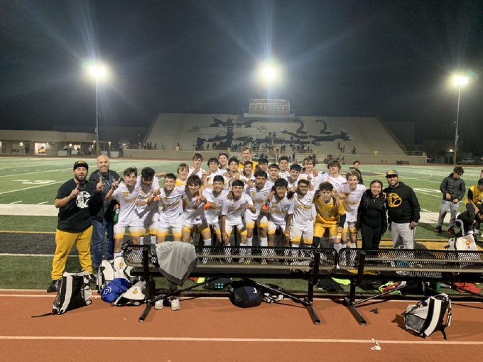 Good luck tomorrow boys!!