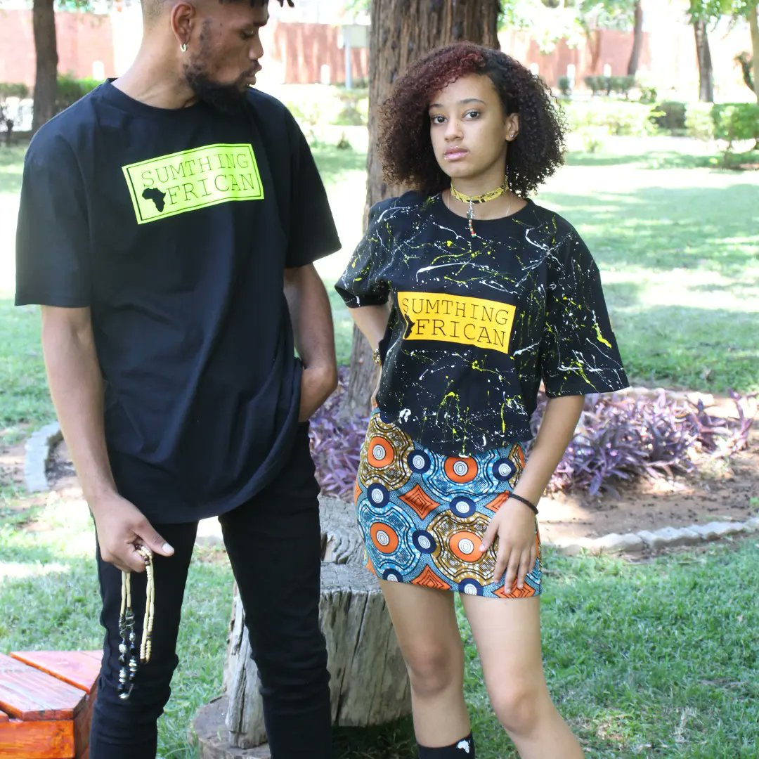 AfricanSumthing's tweet photo. Yippeeee it's the weekend 
Enjoy it!! 💃🏾💃🏾🔥🔥🖤

BWP200.00 T SHIRT 
BWP35.00 CHOCKERS
BWP100.00 SKIRT
BWP60.00 SOCKS
BWP35.00 NECKLACE

#AuthenticDrip 🔥🔥🖤💛💚 https://t.co/rFAGpJ5yGe