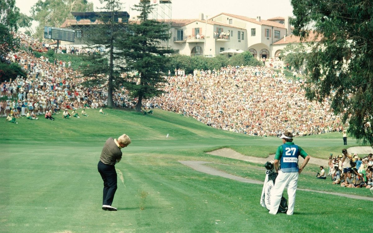 GolfDigest's tweet photo. A packed house at Riviera for the 1983 PGA Championship. 👀 https://t.co/zfWf2JJnQP