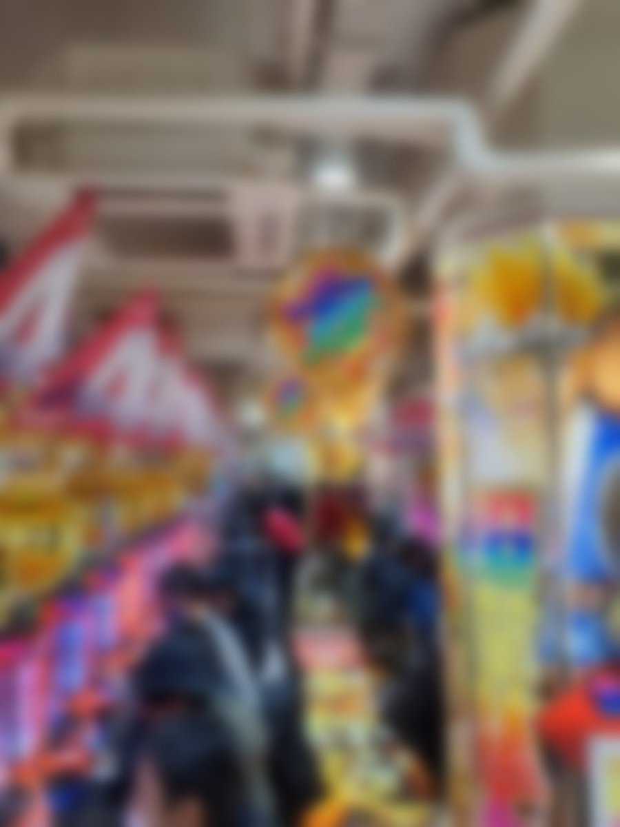 narumikeisuke's tweet image. ストくんいわく「別の台になってるのがいくつもある……」だそうです

あと、視力がおかしくなってなければ750玉しか使ってないはずなんだが上のカウンターが100届きました……

使用玉数間違えたかな……
#西梅田駅付近
#projectj