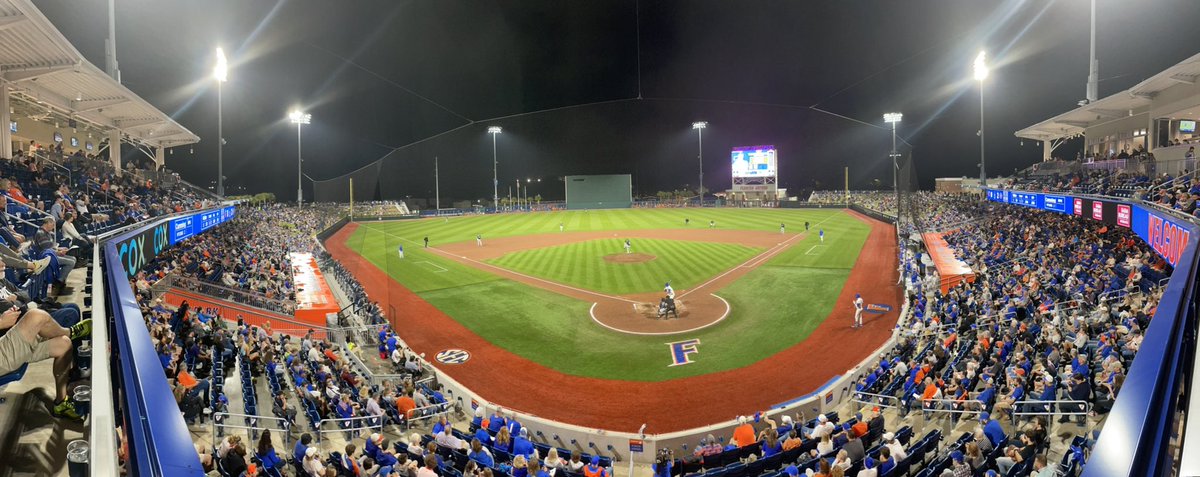 Nick de la Torre tweet media