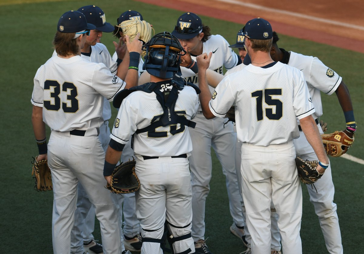 WU_Bulldogs's tweet photo. #1 @WingateBaseball has now scored in double figures 6 times this year, downing Kutztown 16-6!

Chapman had 2 homers &amp; 6 RBI; Farris homered &amp; drove in 3, Clark also had 3 RBI!

Win for Howard!

'Dogs are 9-0; 14 straight wins!

Recap | https://t.co/X0xrdhLZjg

#OneDog https://t.co/32gVHnpQXF