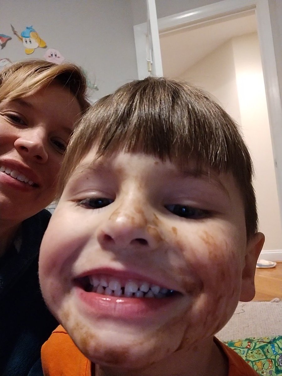 DrEmilyThomas's tweet photo. That #icecream never had a chance
#rockyroad #withsprinkles #lickthebowl #divein https://t.co/j07qjGBdhp
