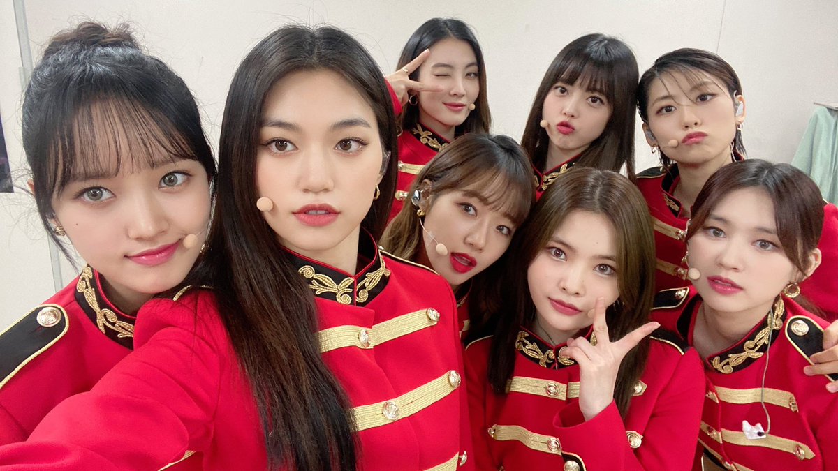 wemedynamics's tweet photo. 🗳HOW TO CREATE AN ACCOUNT + WAYS TO WIN HEARTS IN BOTH ENGLISH AND SPANISH

 this thread is of the utmost importance so that you help weme in your hearts daily and clarify your doubts, remember to write to my dm to be part of the "team choeaedol" project

#위키미키 #WekiMeki https://t.co/JwFlvkFETF