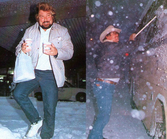 #プロレスの日以前も貼ったものだけど、雪かきするハンセンのためににカップヌードルを持って来るテッド・デビアス。いいやつデビアス! 