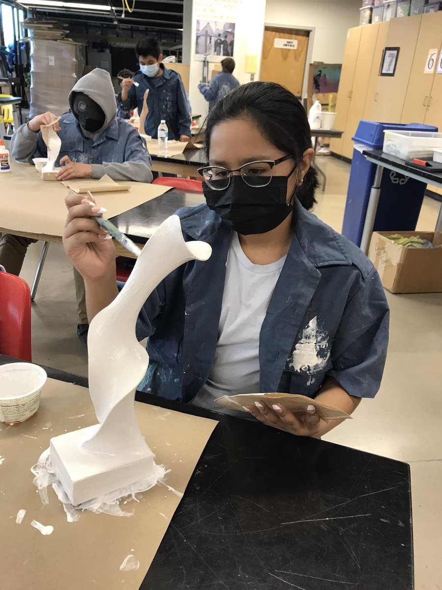 MsSDyer's tweet photo. Back in the art classroom full time this month.  6th graders enjoyed learning about form through this project.  @APSArts https://t.co/aXRby9f7ex