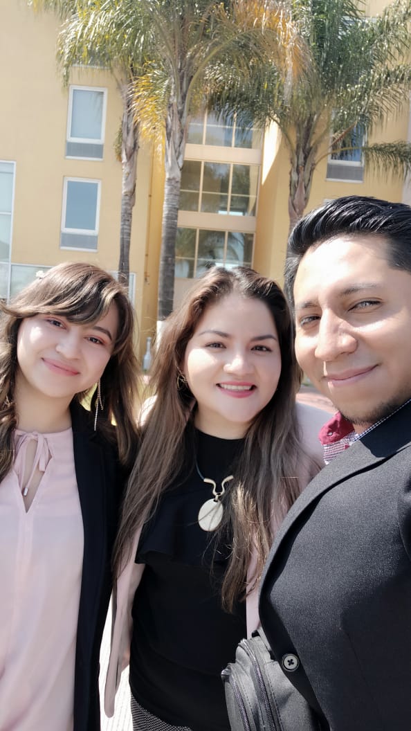 AureaSolutions's tweet photo. El día de hoy el Mtro. Rogelio Huerta nuestro Coach Organizacional, impartió el Curso “COMUNICACIÓN EFECTIVA EN LOS EQUIPOS” para gerentes y directores de una de nuestras más importantes empresas-clientes. En compañía de la Dra. Diana Pablo.
#comunicacion    #Empresas #Coach https://t.co/OLrSS7Jw5t