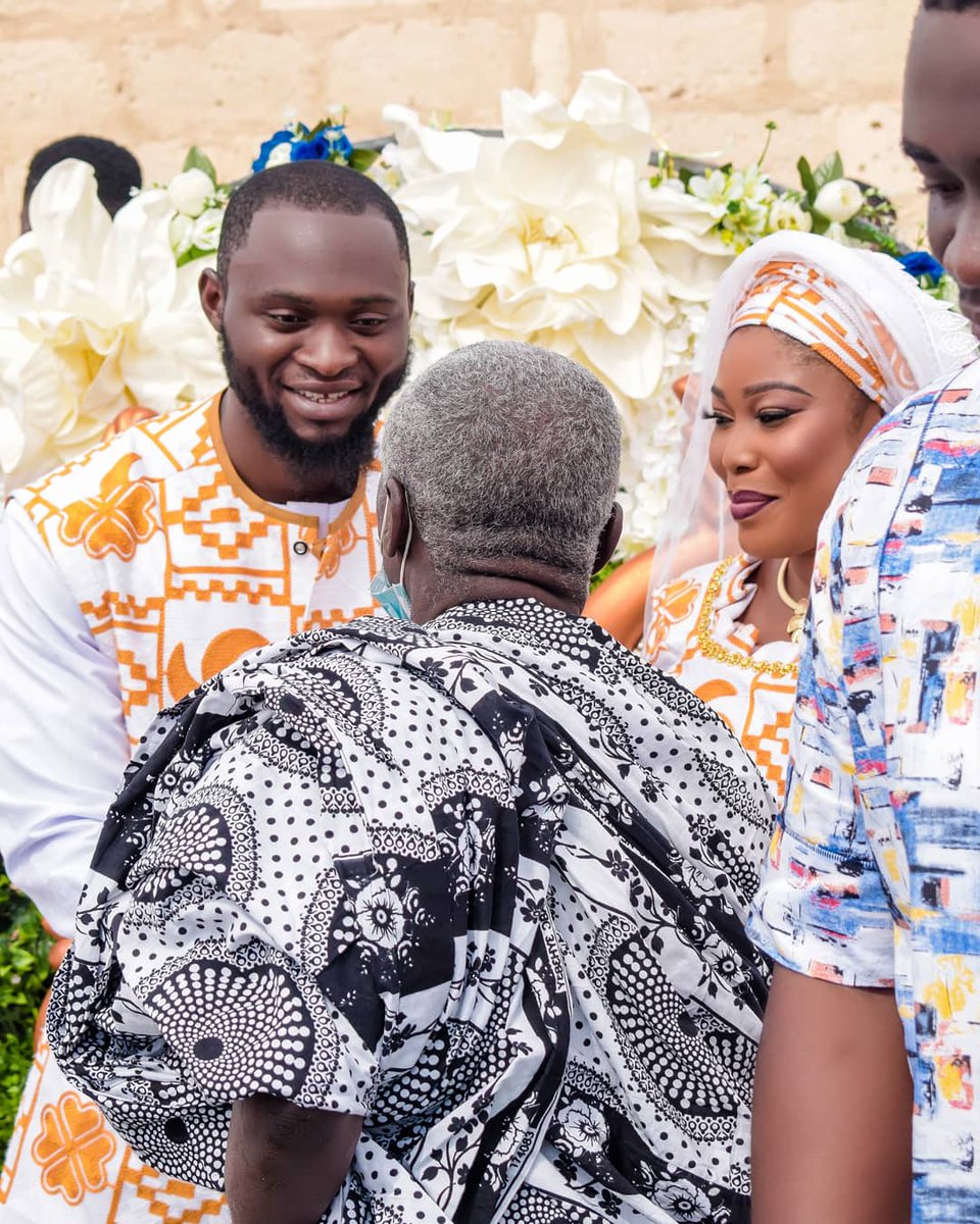 Islamic marriage pictures doesn't come better than this
-----------------------------------
#picalex #visualizingimagination #photography #photoshoot #islamicmarriage #wedding #weddingphotography #islamic #weddingphotographer #africanprint #africanwedding #passion #happiness