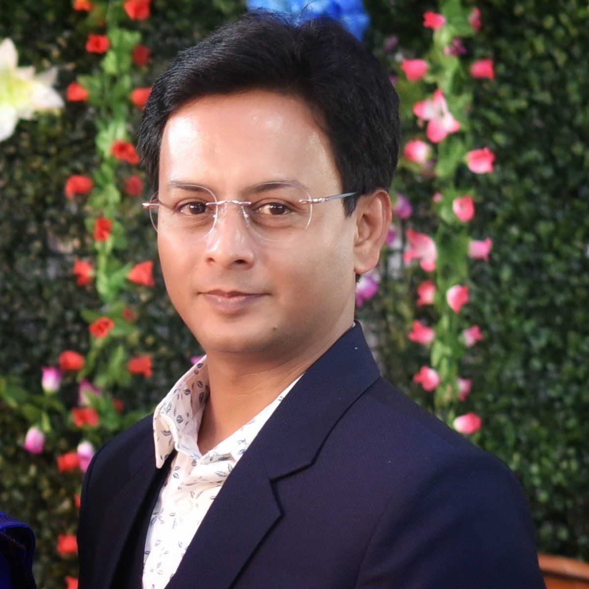 #NewProfilePic नवीनता की और🦋🦋