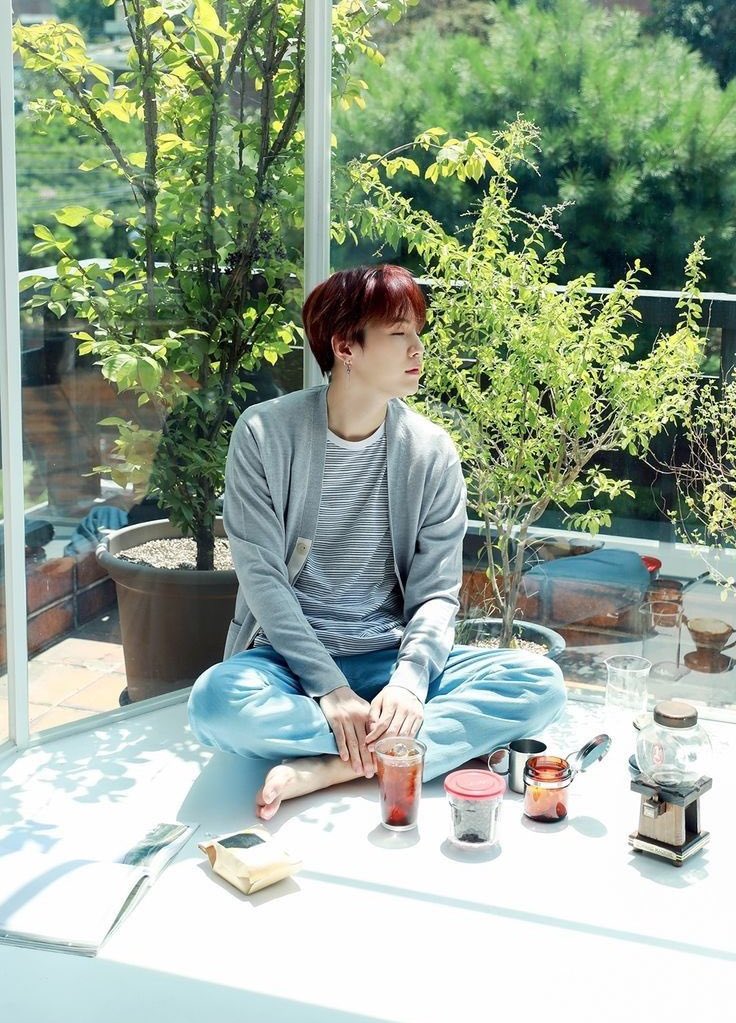 JojoL_S's tweet image. ᅟᅟ
ᅟᅟᅟᅟ  u𝗺α v͟ıb̶e 𝕓em ve𝕘αnın̶h̶α
ᅟᅟᅟᅟ   e α𝗳ı𝗻s  ──────  🌿
ᅟᅟᅟᅟ     #CONVSAMAMBAIAS
ᅟᅟ