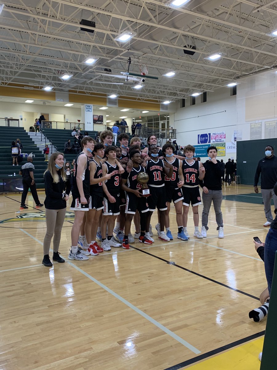 CCHSMensHoops's tweet image. Cougars Win‼️Charlotte Catholic is your 2021-2022 conference tournament champions. 

@TivnanPatrick comes away with conference tournament MVP.

Cougars: 56
Eagles: 42