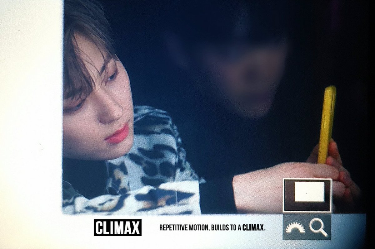 today_hmh's tweet image. 200219 밀라노 패윜 몽클레르

#황민현 #Hwangminhyun #오늘의황민현