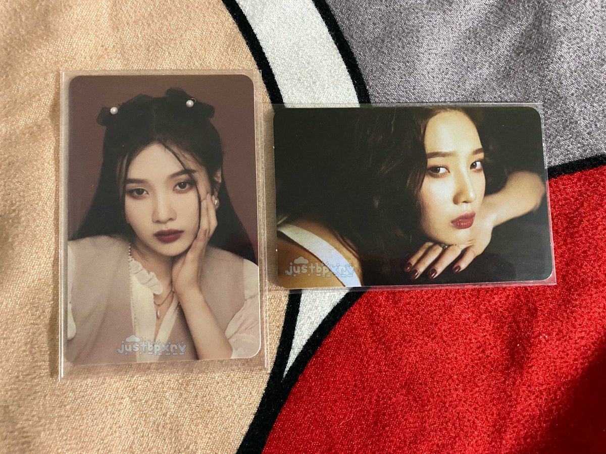 justbpxrv's tweet photo. I didn’t expect the freebie. So pretty. 🥺 Huhu. Thank you so much @_a_seulcarttt for my Joy SG2022 SMTOWN POB and for packing it very well and secured. 💚 #iseulproofs https://t.co/IEShFrmA4A