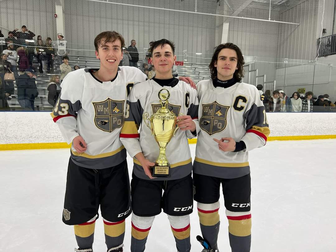 What a way to end the season!
Bronze Cup Champions!🏆
3-0 win over Indian Hills
Thanks for packing the barn and all the noise!
Nick Lombardo with a 25 shot shutout 
Charlie Biegel 🚨🚨🍎
Aiden Lindgren🚨
John Biegel🍎
<a href="/WMAthleticDept/">WMAthletics</a> <a href="/pthsnation/">Pequannock Township High School</a> <a href="/wmhometownpride/">WM Hometown Pride</a> <a href="/AthleticsPTHS/">PTHS Athletics</a>