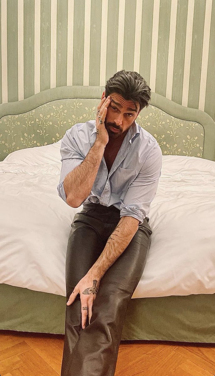 Michele Morrone Official (@michelemorroner) on Twitter photo 