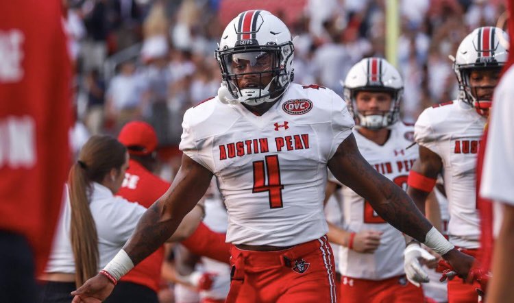 #AG2G Blessed to receive an offer from Austin Peay State University 🔴⚫️ #Elite3🔺 #662made <a href="/brian_2baca/">Brian Baca</a> <a href="/CKappas/">Coach Chris Kappas</a> <a href="/CoachCreasy_OHS/">Kevin Creasy</a> <a href="/Rileyelite3/">Riley Howard III 🇲🇭</a> <a href="/Marcus_B9/">Marcus Bryson</a> <a href="/coachjacksonghs/">Stephen Jackson</a>