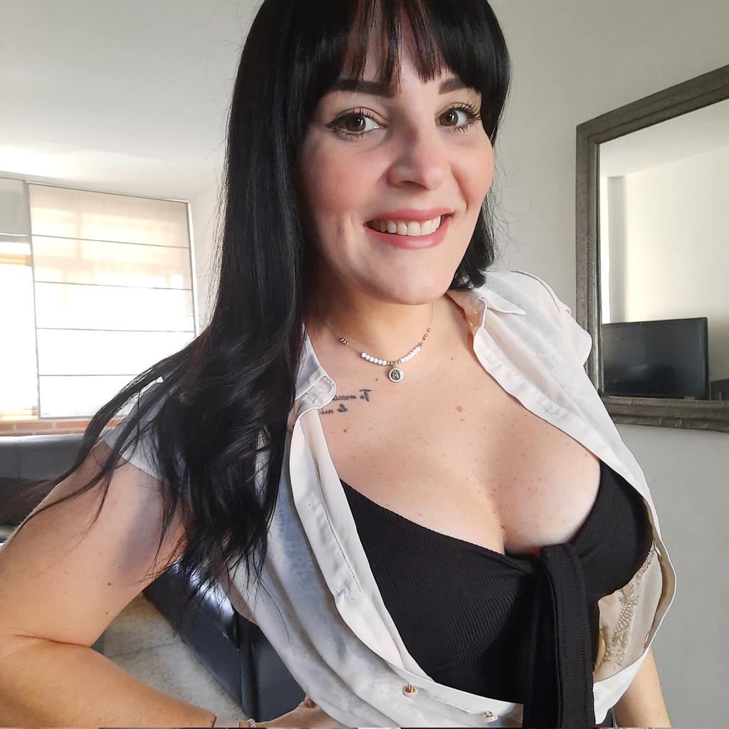 Anais Parrilla tweet media