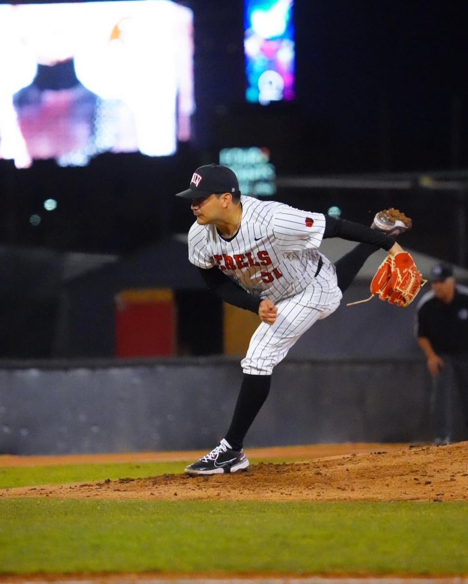 unlvbaseball's tweet photo. Picture-perfect Rebel W📸 https://t.co/UBNPcGkxiG
