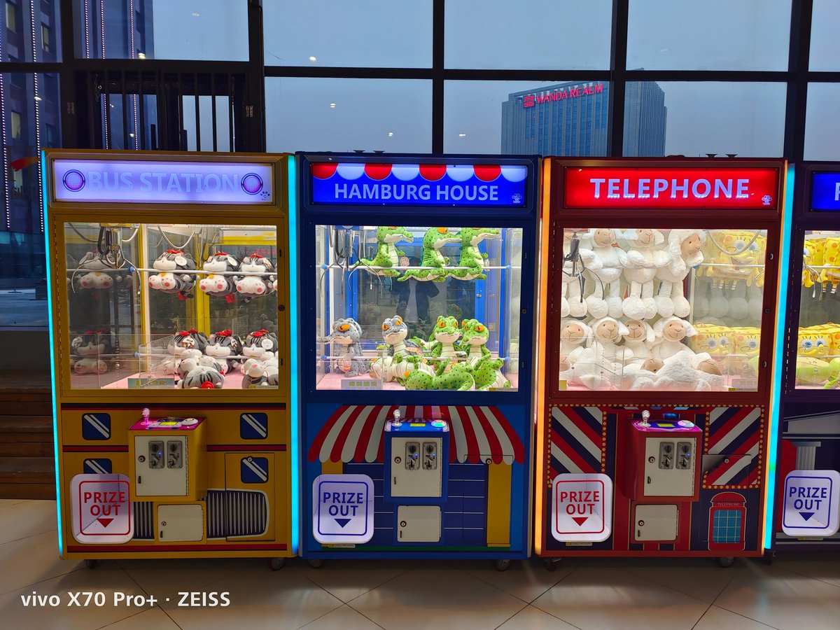 tech_waar_'s tweet image. Camera Performance 📷
Which one is the best? 💈      iPhone 13 Pro          Vivo X70 Pro+