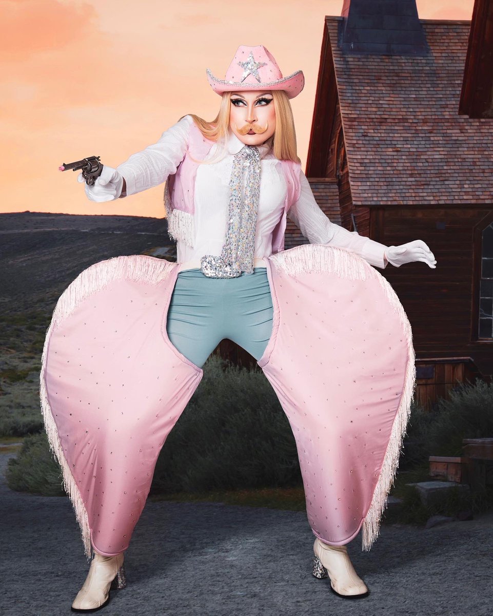 MaddyMorphosis's tweet photo. YEE, (and i cannot stress this enough) HAW https://t.co/K3ZzLqQghe