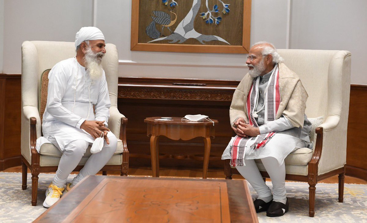imanpreetbjp's tweet photo. A befitted reply to those who say @narendramodi is against #Sikhs...
Faith needs no caption.
#ModiWithSikhs
@mssirsa @hskalka https://t.co/Ip97OWXZGC