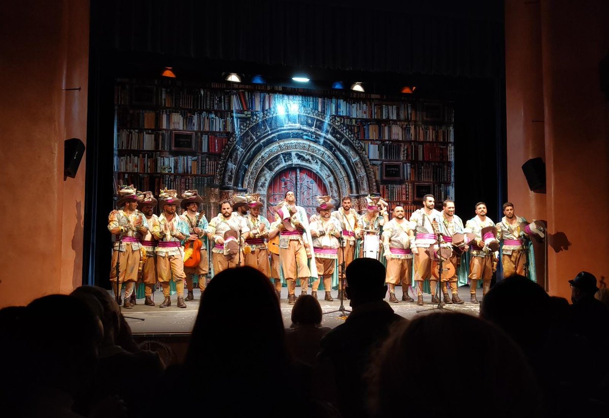 - CUARTO PREMIO EN MAIRENA!! 

- SEGUNDO PREMIO EN LOS PALACIOS!!

Qué noche más bonita la de hoy 🤎🤎 

MUCHÍSIMAS GRACIAS!!