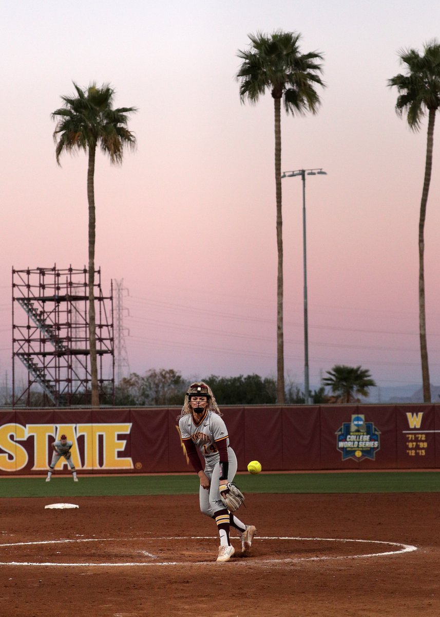 Minnesota Softball tweet media