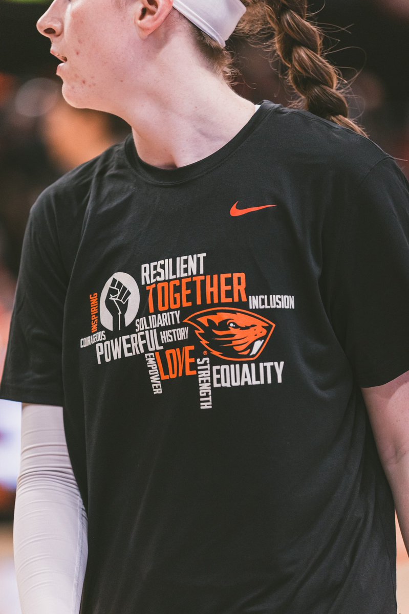 BeaverWBB's tweet photo. ๐ฒ๐พ๐๐ฎ๐น๐ถ๐๐ โข ๐น๐ผ๐๐ฒ โข ๐๐ผ๐ด๐ฒ๐๐ต๐ฒ๐ฟ
The Beavs designed their own shooting shirts to celebrate Black History Month, and are debuting them tonight in honor of #DamChange.
#GoBeavs https://t.co/F6AXCu2aX2