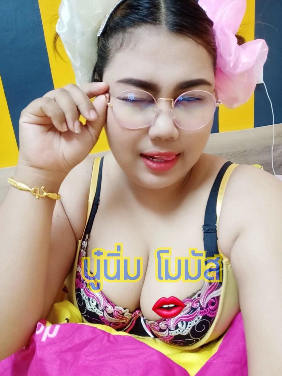 eiei_1m's tweet photo. หนูขย่มเเรงนะ พี่ทนไหวหรอ🤫 https://t.co/JkfEIXVcey
