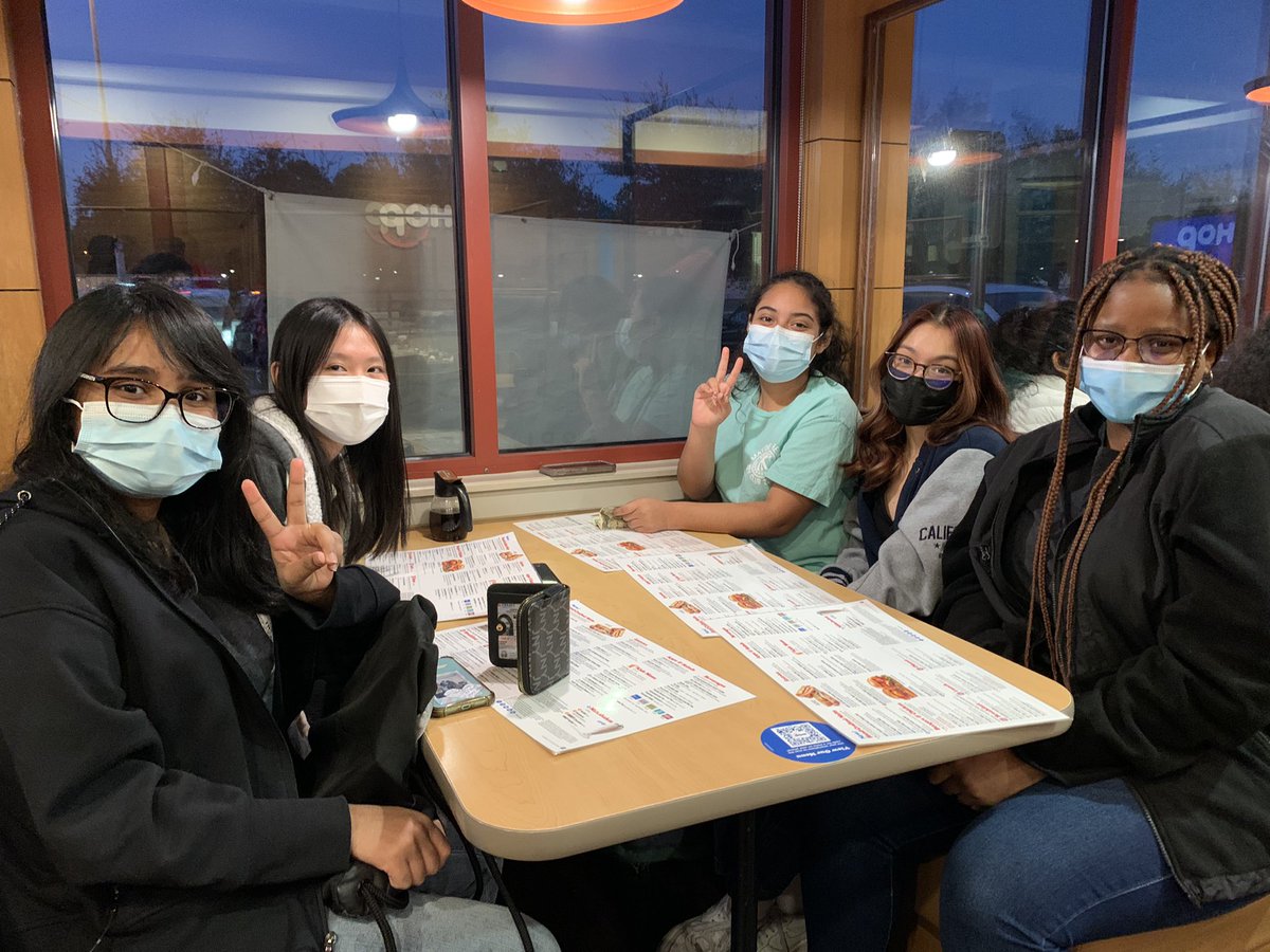 Jonathan Huang tweet media