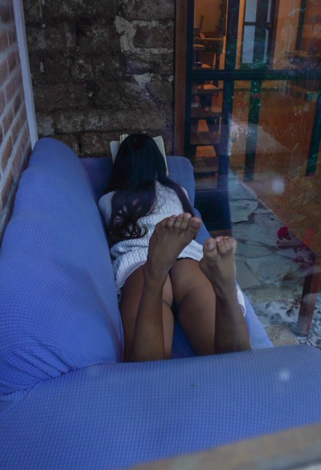 Who is watching from the other side?  #booty #lingerie #pornhub #Feet https://t.co/B7kiUFS8b7<a href="/tag/booty"class="tags">#booty</a><a href="/tag/lingerie"class="tags">#lingerie</a><a href="/tag/pornhub"class="tags">#pornhub</a><a href="/tag/feet"class="tags"><span>#feet</span></a>