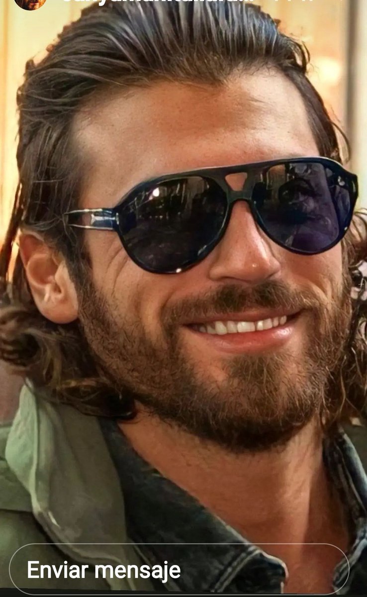 crisbruja11's tweet photo. Buenos días FANDOM 
FELIZ SÁBADO ❤❤
#CanYaman 
#foreverlover https://t.co/odN1Azhprk