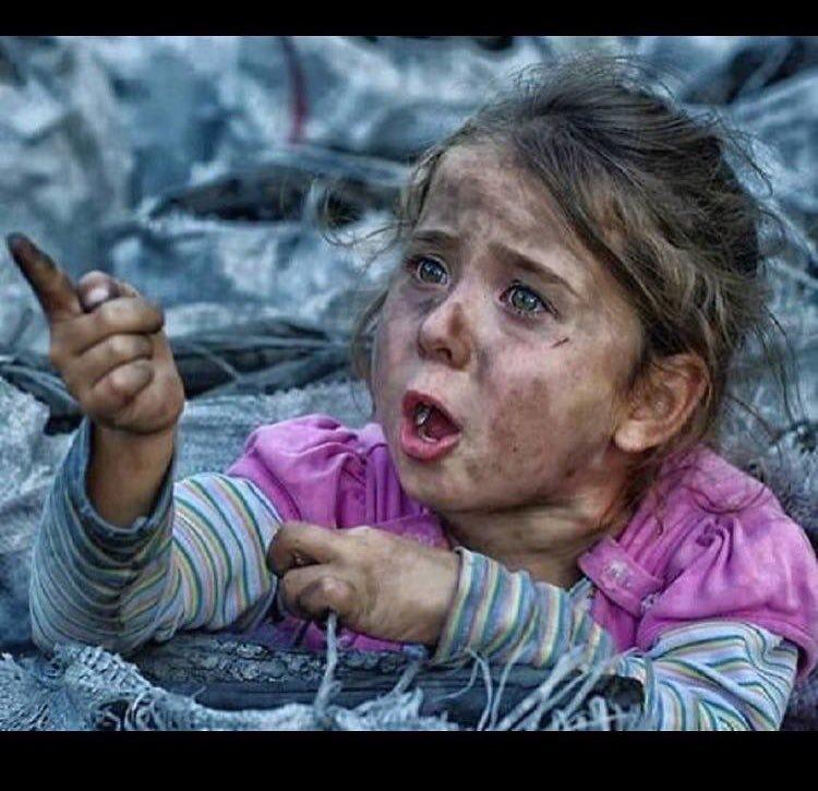 amorislam1's tweet photo. La #grandeza de las #criaturas que demuestra la #sabiduría del creador y su #imparcialidad. ¿Entonces sería justo que el débil y el que había sufrido la #injusticia muere sin que hubiera la #existencia de un último #día en que el creador le hace #justicia? https://t.co/msg3z0ncS1