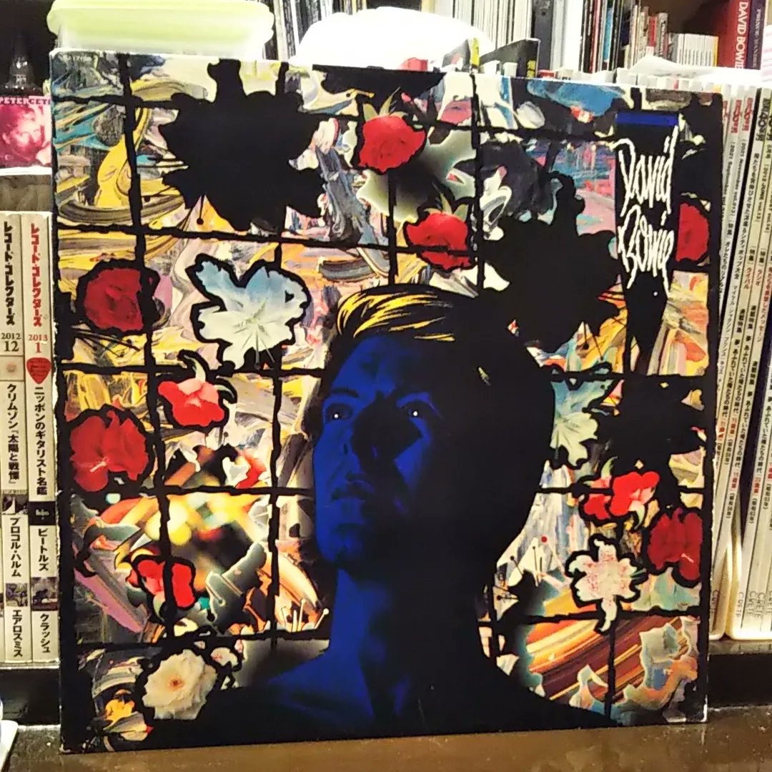 musicbargaffa's tweet photo. ガッファ在庫の中から、巨匠ボブ・ラドウィックがカッティングしたレコードをご紹介するシリーズ😆今回はボウイ🎵盤面をよく見ると、MASTERDISKの横にRL刻印がある！というわけで、そんな高音質盤を掘り起こしつつ、ガッファは3/6まで休業中！
#davidbowie
#MASTERDISK
#bobludwig
#robertludwig https://t.co/MMWXz9Xp2Q