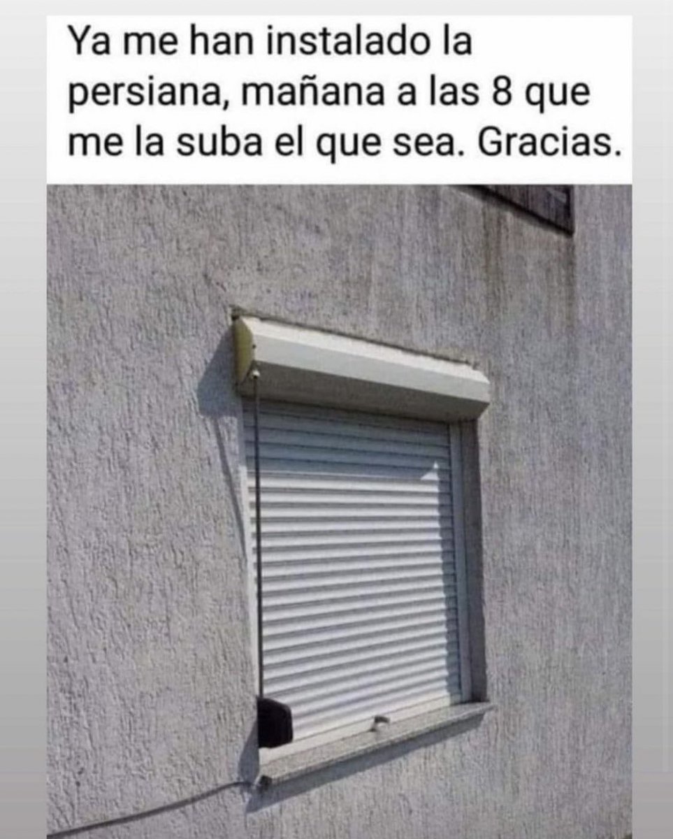 elmonaguillo's tweet photo. Con esta foto empezó todo. Dale a me gusta si alguna vez el de la persiana te hizo sonreír. https://t.co/ynPd7a1KVy