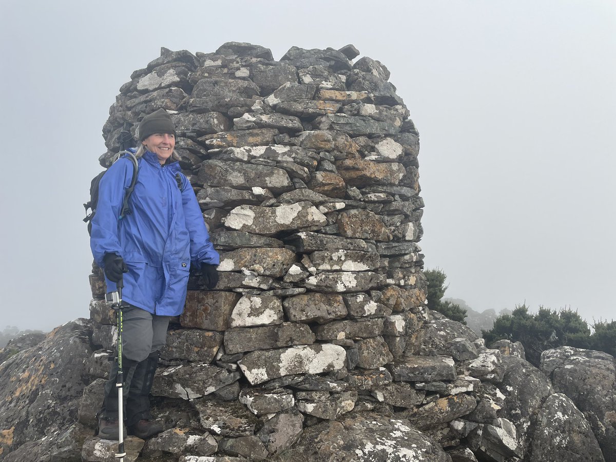 ocelotte's tweet photo. Climbed #MtSaddleback today. Misty and cold at the top but that’s what happens when you start on the track so early at 6am because someone thought their phone said 6:30 but it turned out to actually be 5:30. https://t.co/VSRuGtBDOp