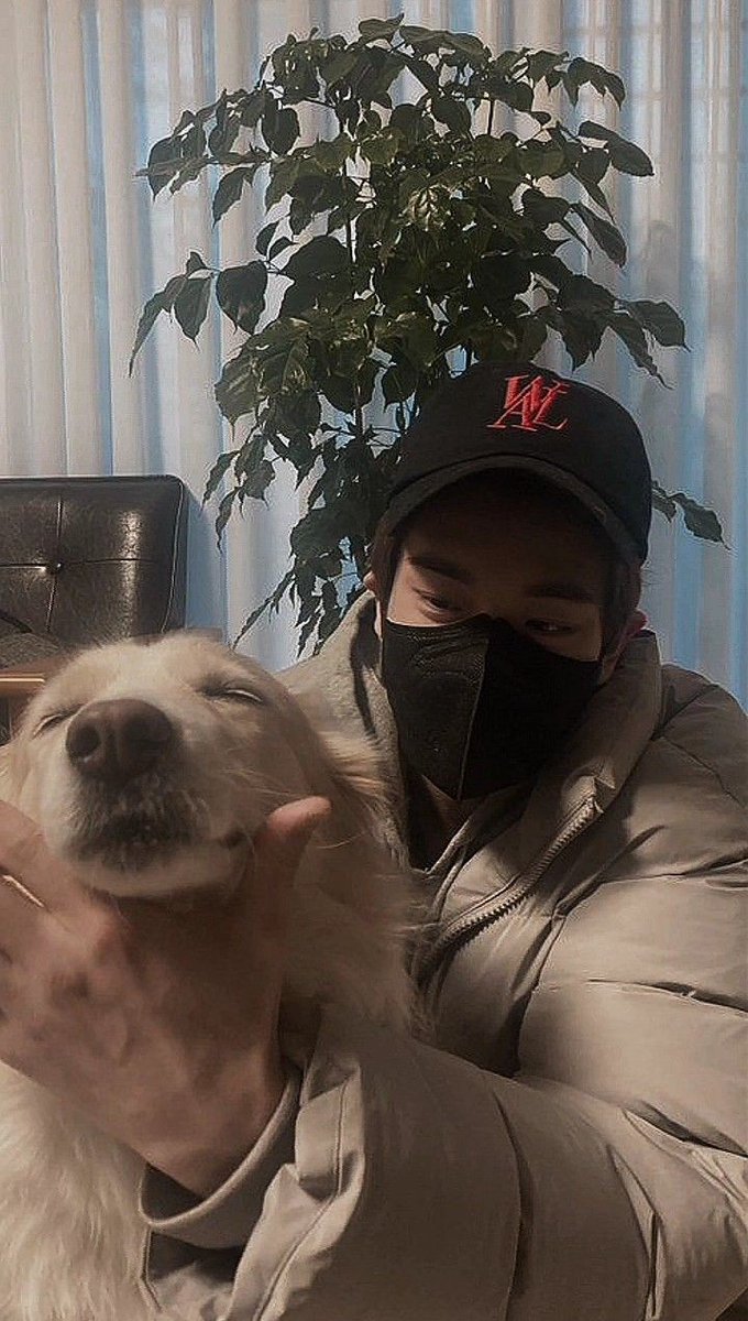 conceptue's tweet photo. We trust in you.

OUR FIRST LOVE JAKE

#엔하이픈_제이크 #ENHYPEN_JAKE
@ENHYPEN_members @ENHYPEN https://t.co/I0FtLb0XFV