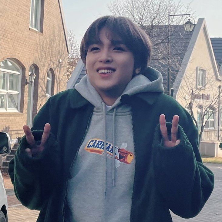ihaecyou's tweet photo. lee cutest haechan https://t.co/L1w4rJ2dd2