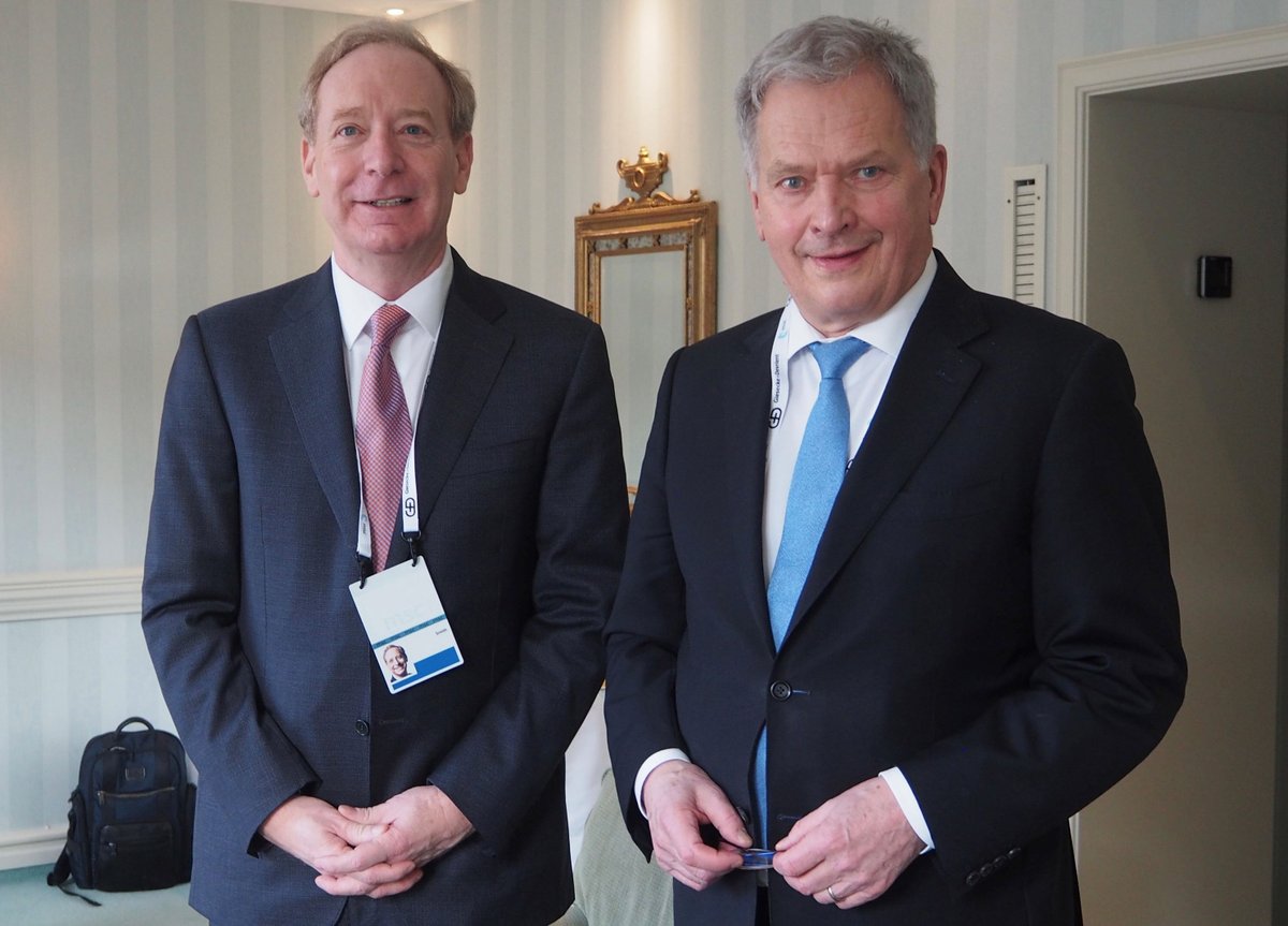 TPKanslia's tweet photo. President @Niinisto and Microsoft President and Vice Chair @BradSmi exchanged views on the need to increase technology cooperation between governments and companies and across the Atlantic. #MSC2022 https://t.co/JYUoZ0kL9J