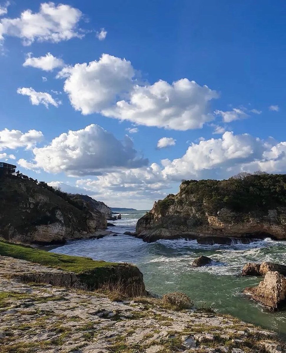metincakmakk's tweet photo. Doğa ve Deniz harikası #şile #ağva #kilimlikoyu muhteşem @silebld @ilhanocaklisile https://t.co/wkQ3LUoPQx