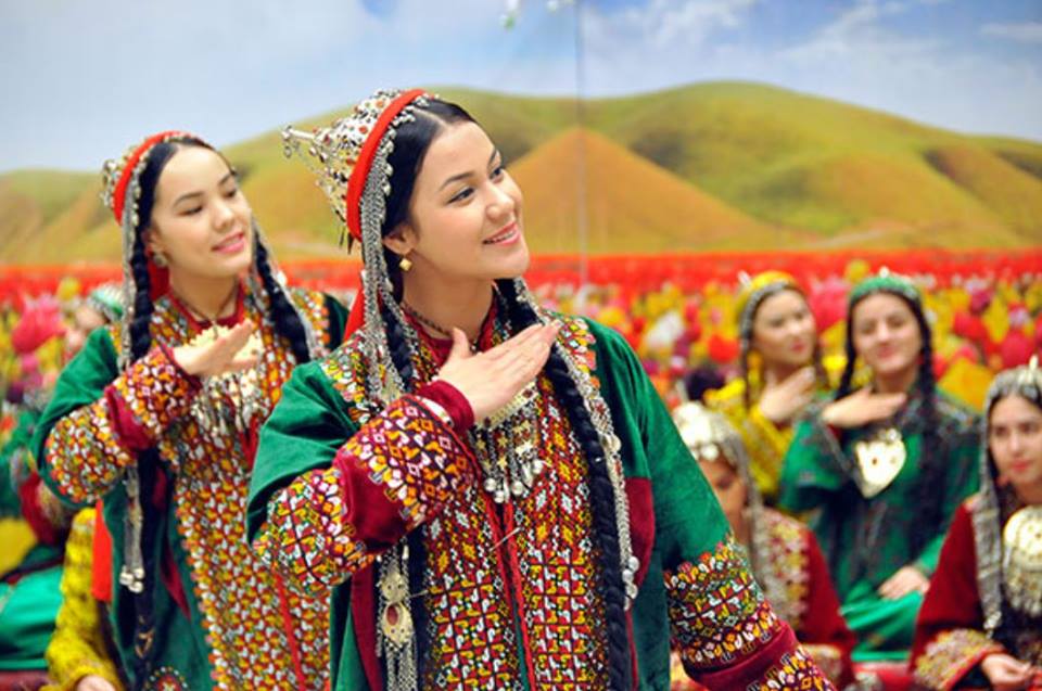 туркмен сахрасы. туркмены это. туркмены это. Guljan туркменки.